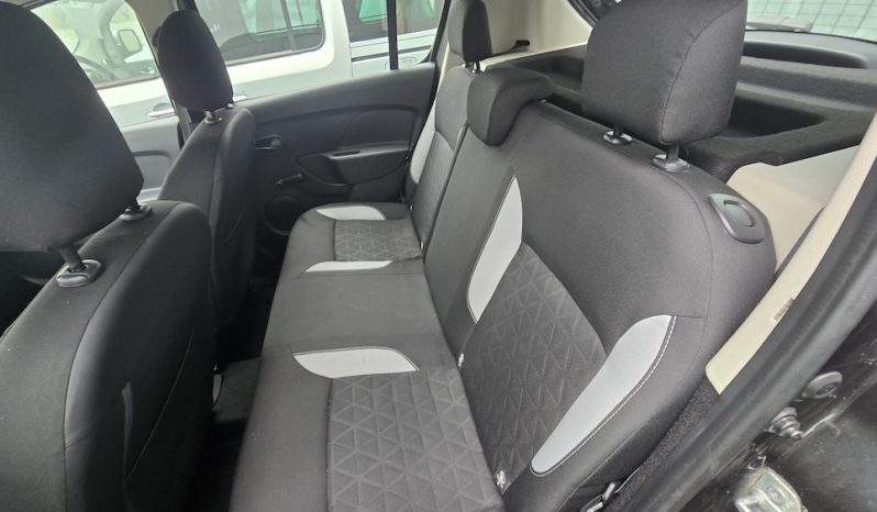 Dacia SANDERO StepWay DCI 90CV lleno