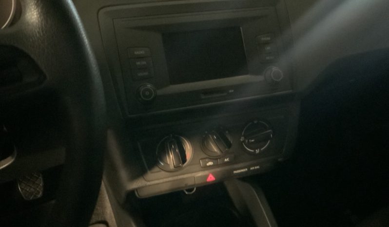 Seat Ibiza 1,2TSi 90CV Style lleno