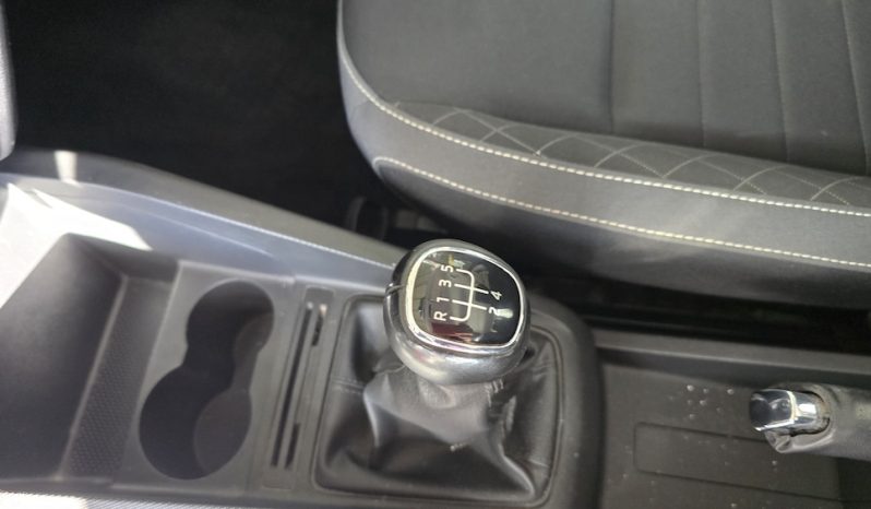 SKODA FABIA 1.0 TSI 95CV lleno