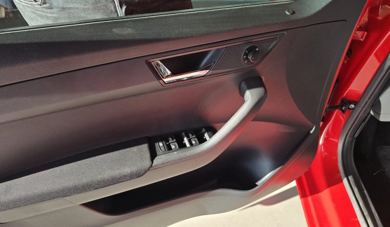 SKODA FABIA 1.0 TSI 95CV lleno