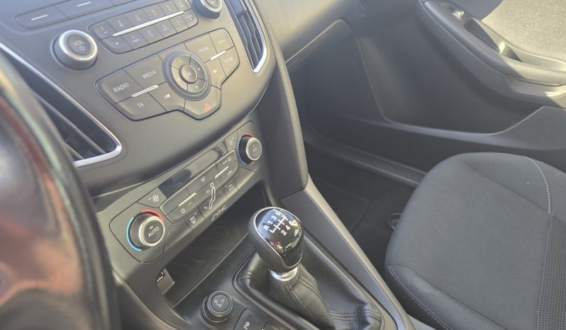 Ford Focus 1.0 EcoB 125CV lleno