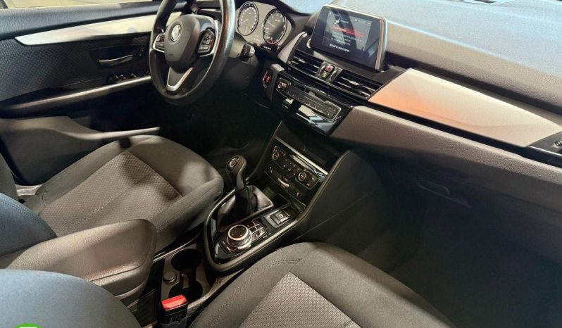 Bmw 216i Touring lleno