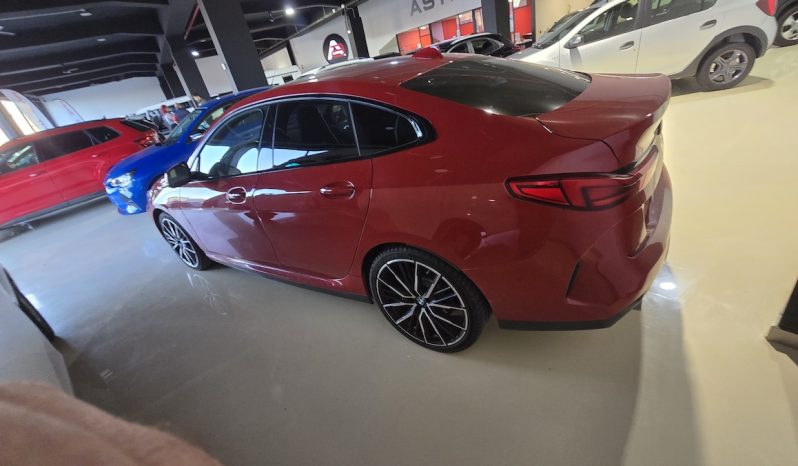 BMW 218d packM lleno