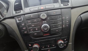 Opel  Insignia 2,0HDi 131CV Busines lleno