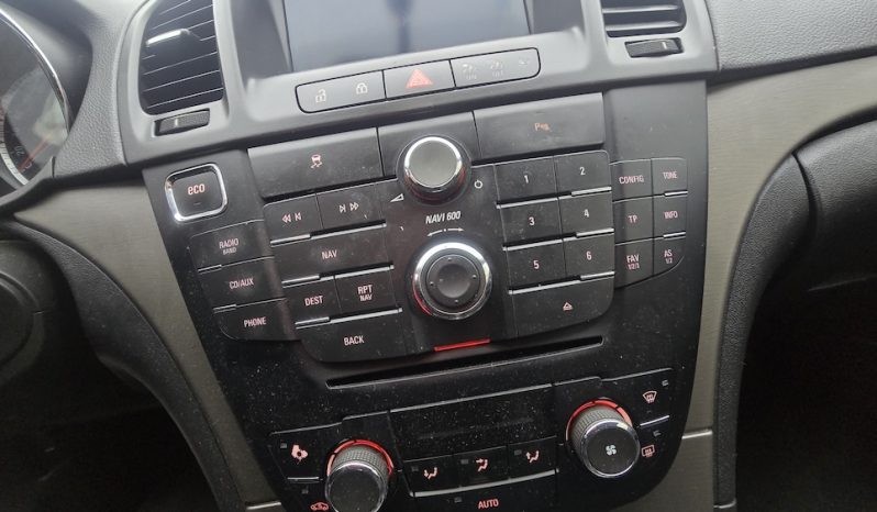 Opel  Insignia 2,0HDi 131CV Busines lleno