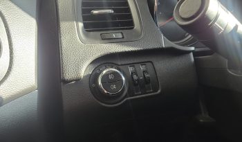 Opel  Insignia 2,0HDi 131CV Busines lleno