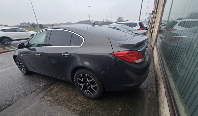 Opel  Insignia 2,0HDi 131CV Busines lleno
