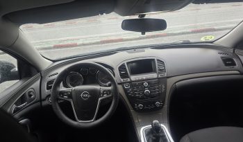 Opel  Insignia 2,0HDi 131CV Busines lleno