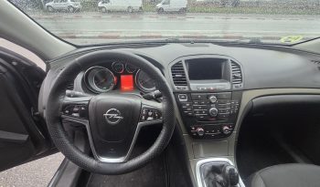 Opel  Insignia 2,0HDi 131CV Busines lleno
