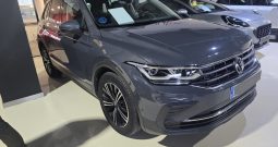 VW Tiguan 1,4i hy 245cv 2021 97000km-1