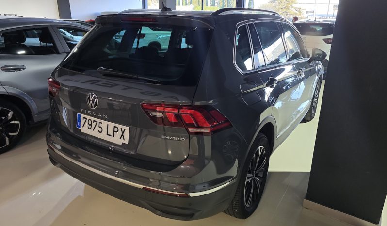 VW Tiguan 1,4i Hybrid SportLine lleno